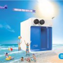 GIOM BRANCO E AZUL NA PRAIA
